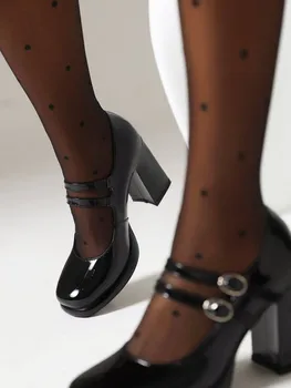 Женские туфли-лодочки для девочек, модные фирменные свадебные модельные туфли на массивном каблуке 2023, весенние новые туфли-лодочки с классической двойной пряжкой